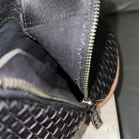 Anthro Kelsi Dagger 8.5 Black Criss Cross Leather Stack Block Heel Ankle Booties - Picture 10 of 10